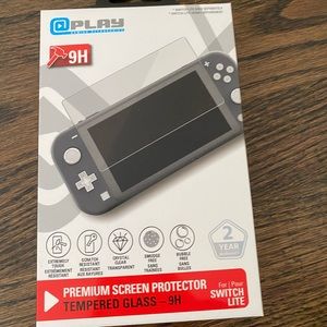 ***BRAND NEW PREMIUM SCREEN PROTECTOR***
